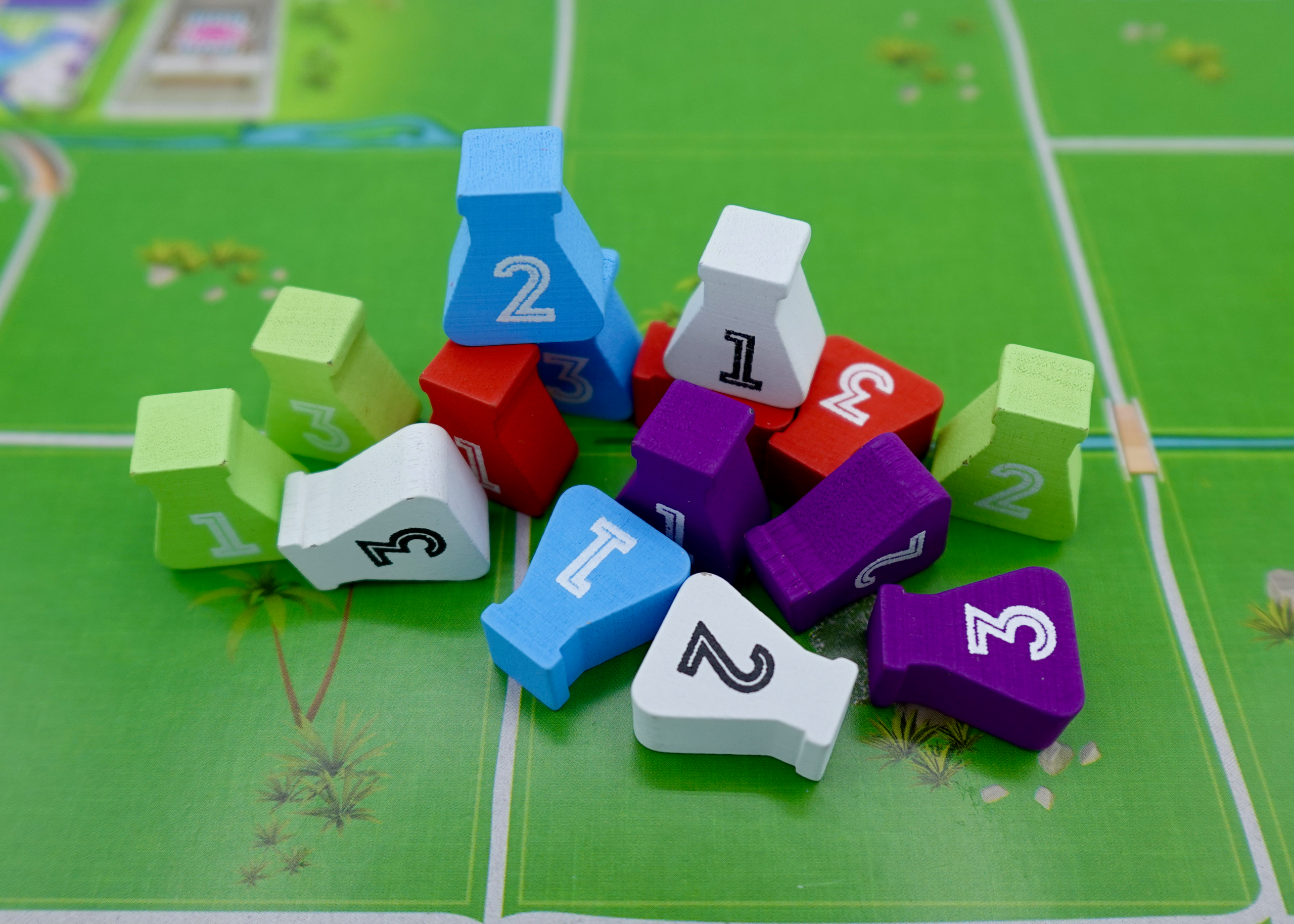 Meeple_Source_Dinosaur_Island_Beakers_2