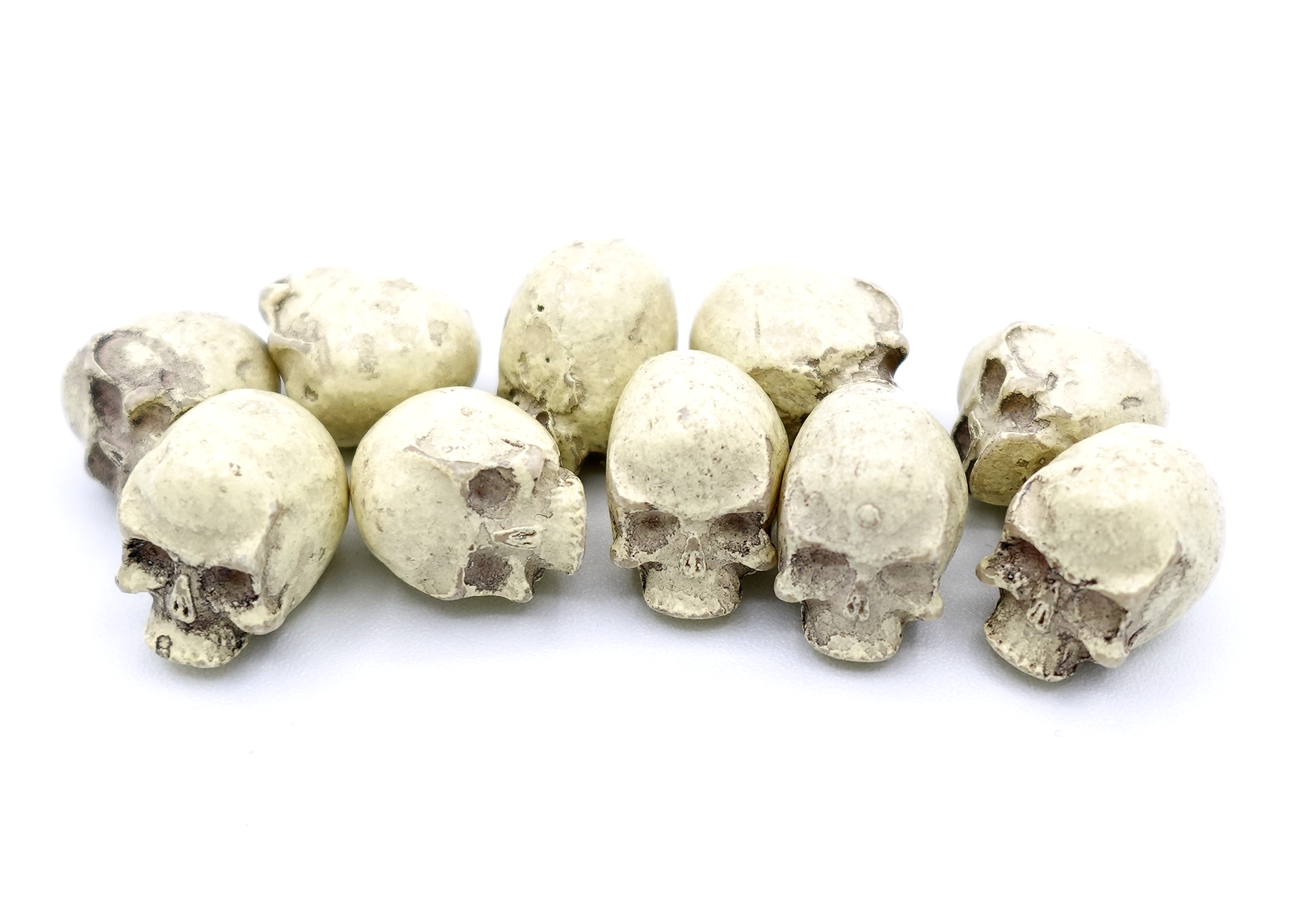 Top_Shelf_Skulls_2